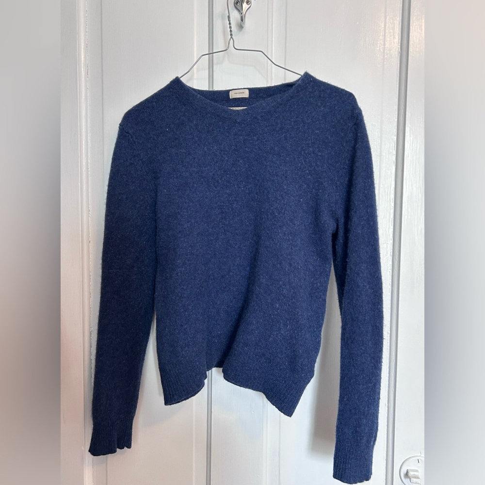 100% cashmere sweater